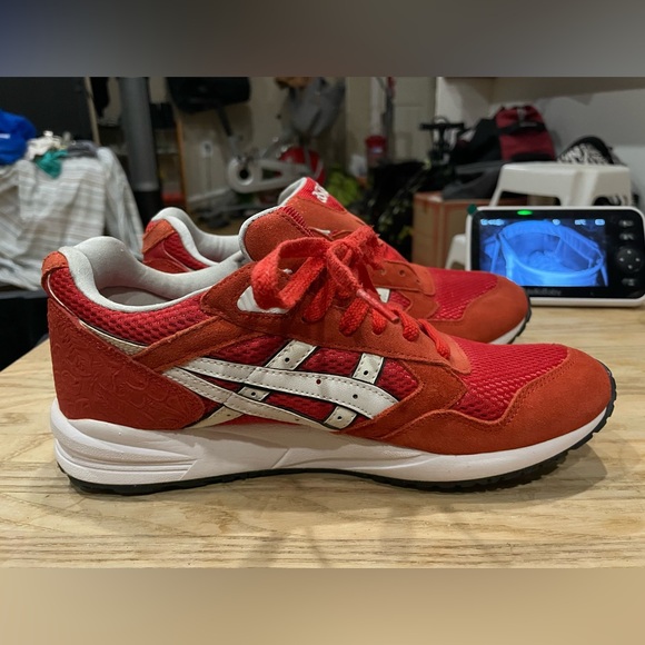 Asics Valentine Gelsaga Runners (Brand New) - Picture 4 of 8